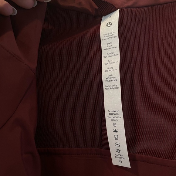 Lululemon Rain Rebel Jacket - Picture 6 of 6